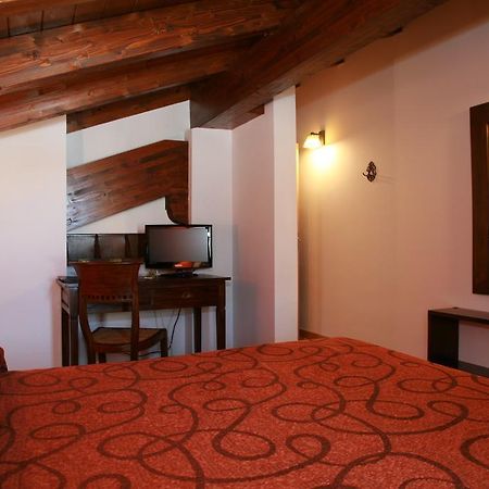 Agroturismo La Casa Vieja Maturana Room photo