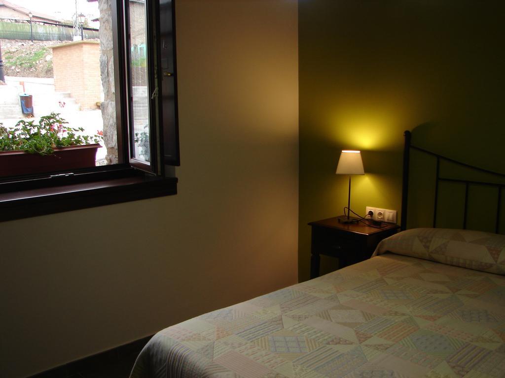 Agroturismo La Casa Vieja Maturana Exterior photo